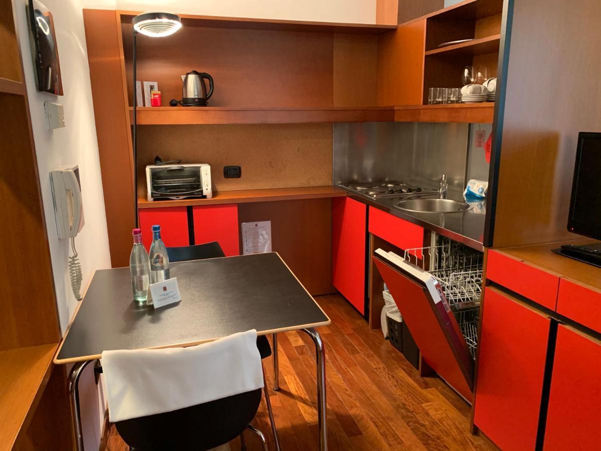מילאנו Residence Le Corti מראה חיצוני תמונה