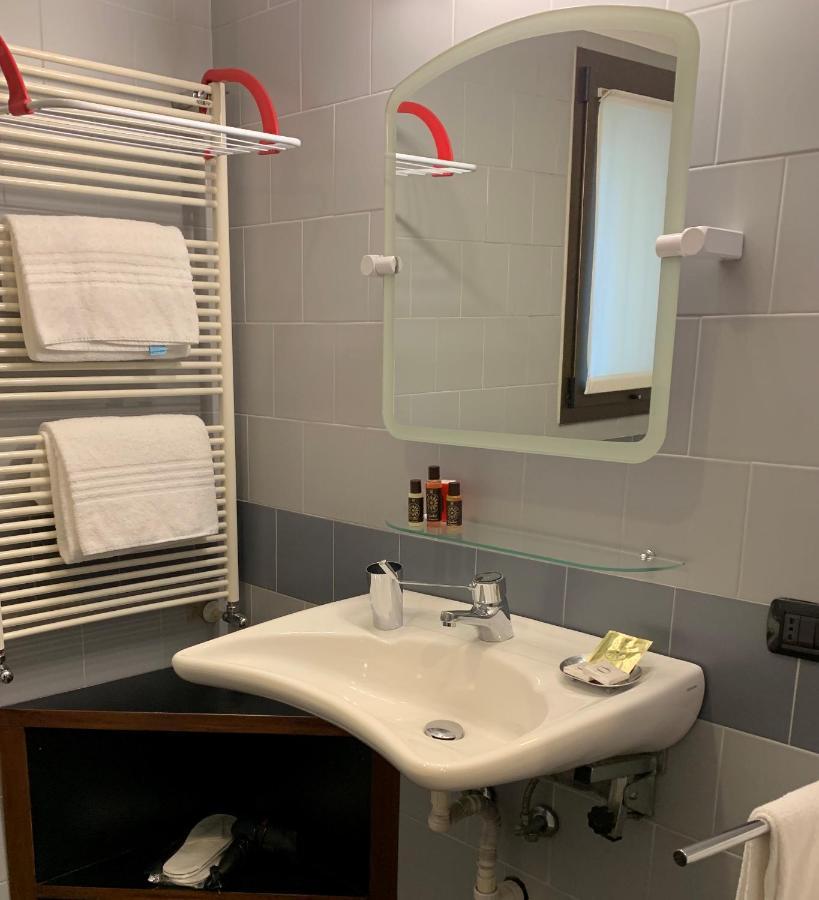 מילאנו Residence Le Corti מראה חיצוני תמונה