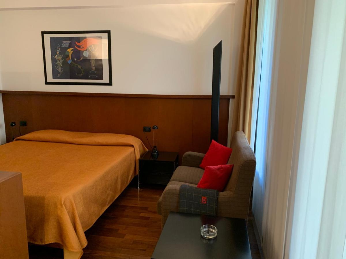 מילאנו Residence Le Corti מראה חיצוני תמונה