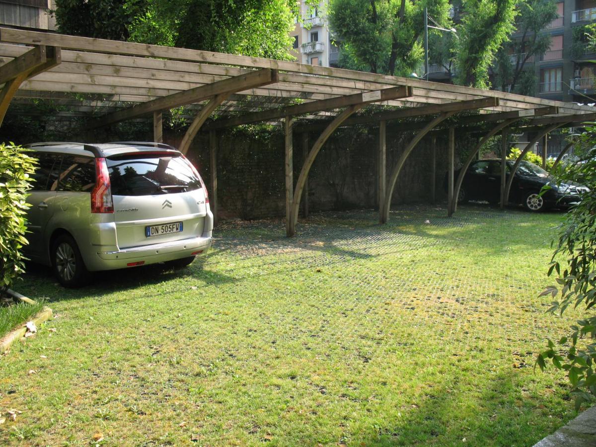מילאנו Residence Le Corti מראה חיצוני תמונה