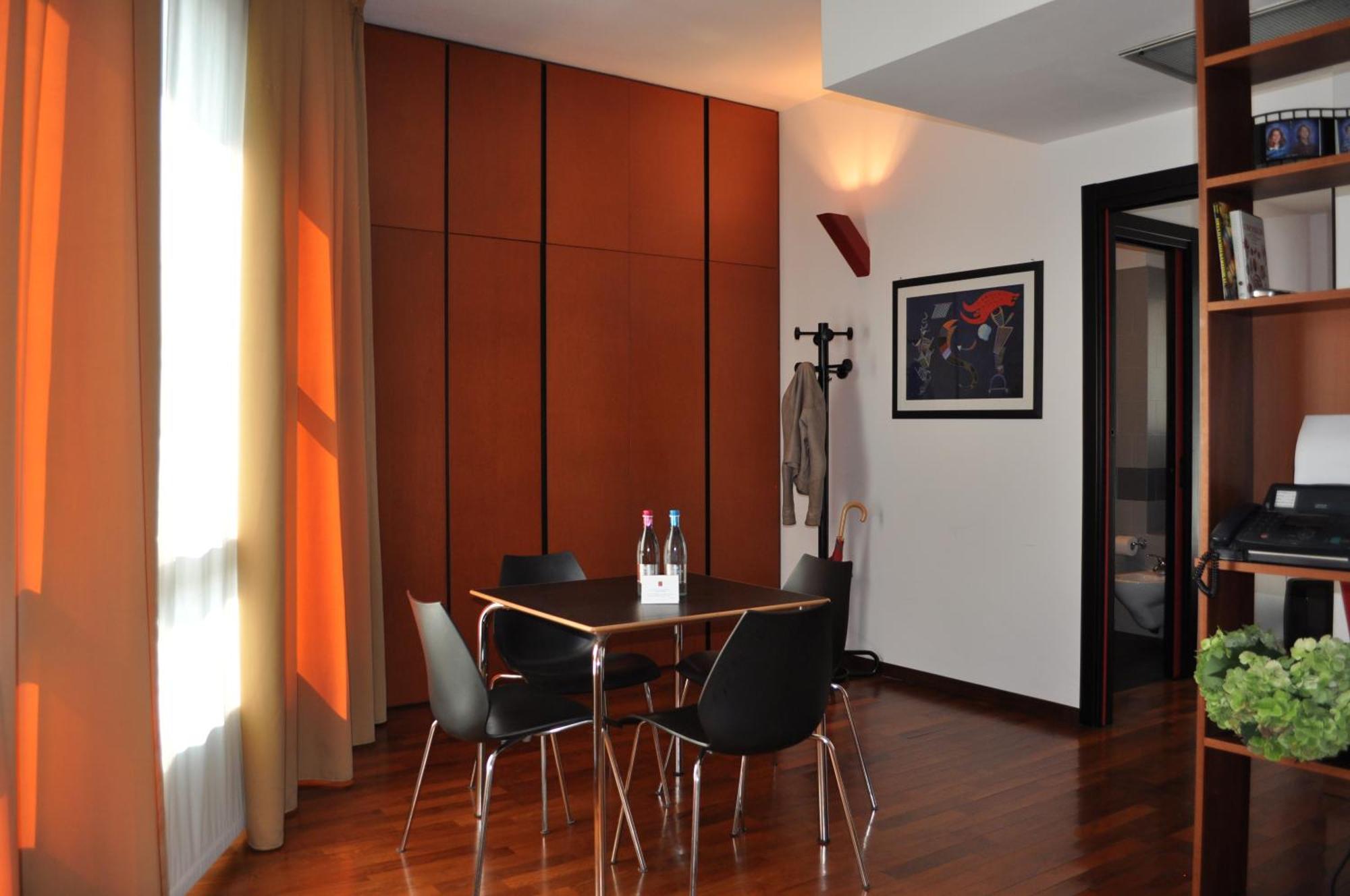 מילאנו Residence Le Corti מראה חיצוני תמונה